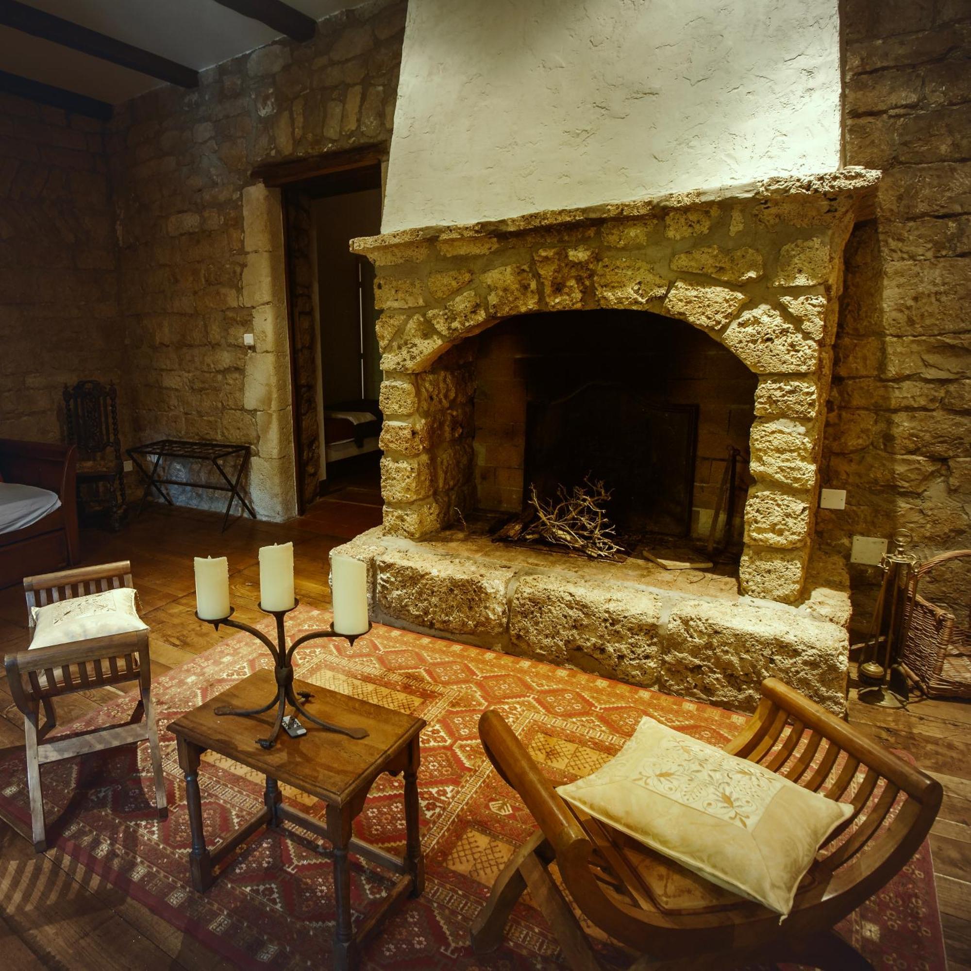 Le Chateau De Sorgues Cornus エクステリア 写真